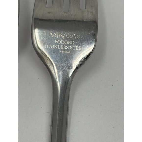 Mikasa Rockford Stainless Steel Flatware Set 2 Dinner Forks 4 Salad Forks - Picture 2 of 5